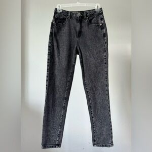 Garage Denim High-Rise Mom Washed Black Jeans. Size 01 (25)
